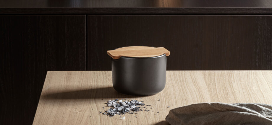 salt cellar with lid eva solo