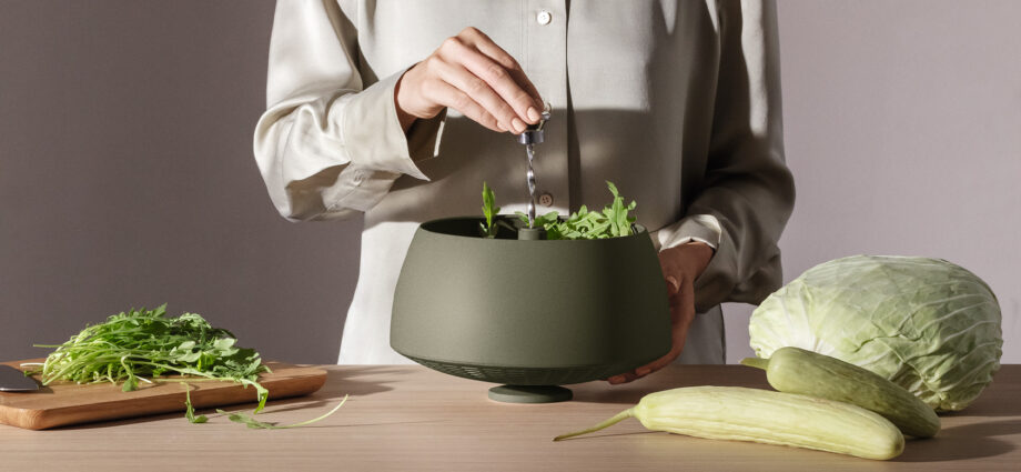 green tools salad spinner