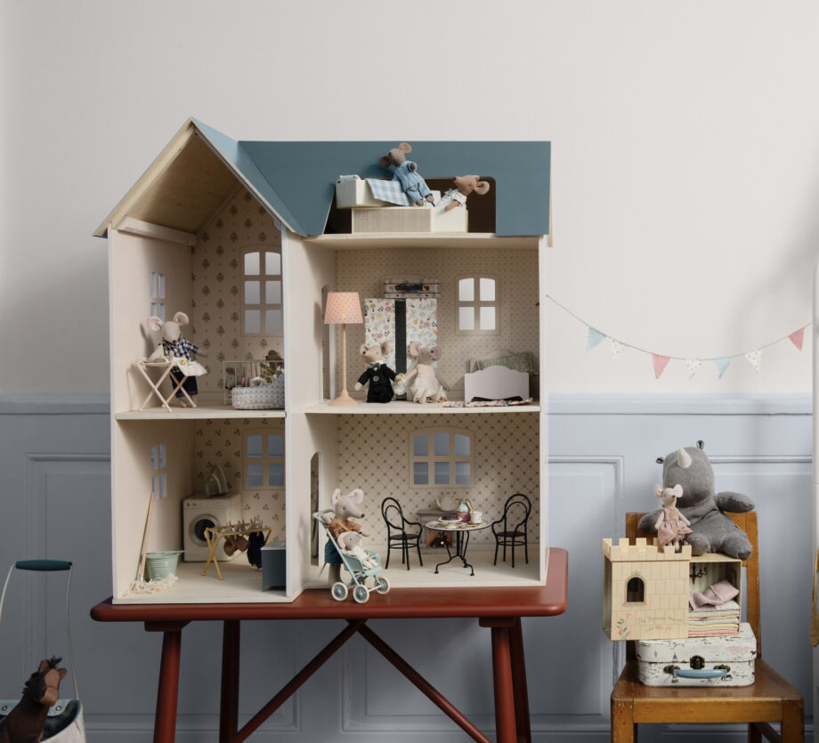 Maileg doll house miniature