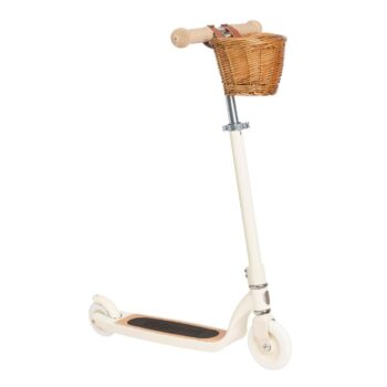cream scooter banwood maxi