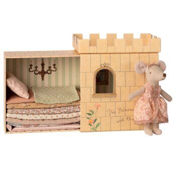 Princess and the pea , Big sister mouse - Maileg