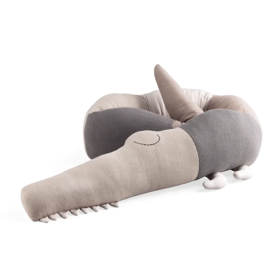 Sleepy Croc, Knitted cushion