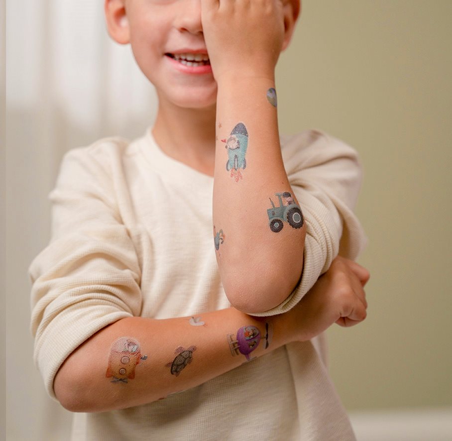 Fun Airbrushed Tattoos for Little Kids - Media Chomp