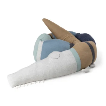 Sleepy Croc, Knitted cushion