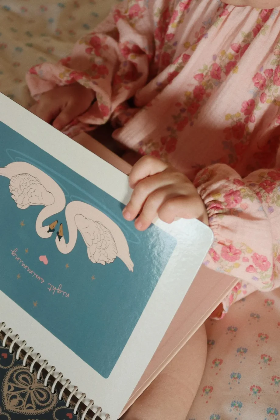 unicorn MAGIC WATER BOOK FSC