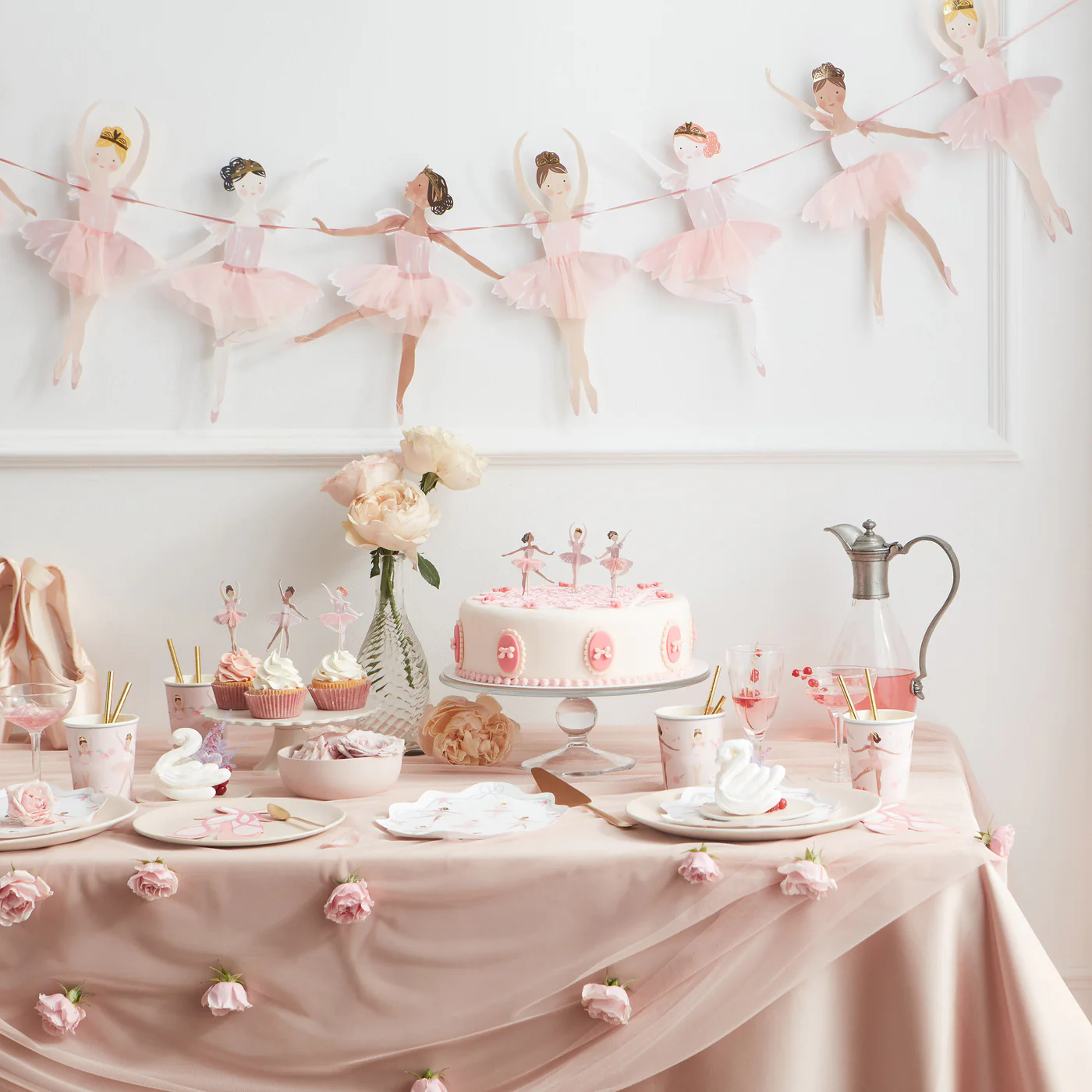 ballerina garland