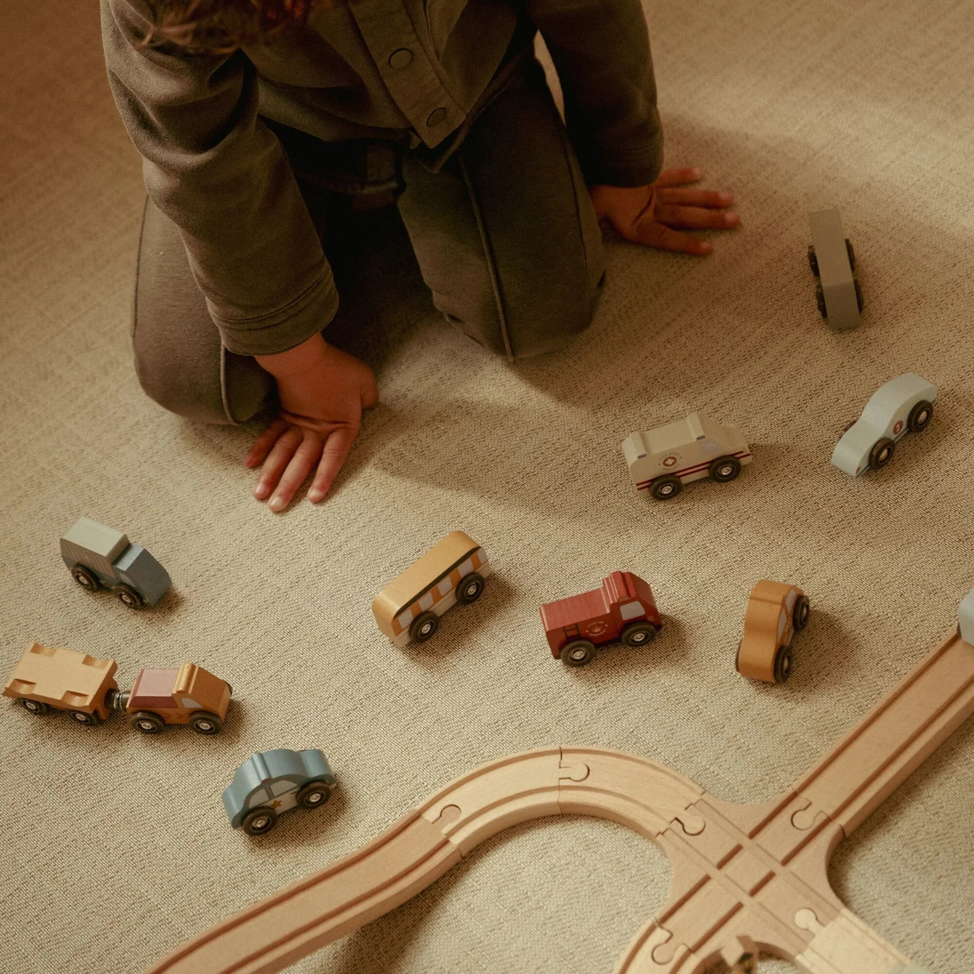 Wooden vehicle set – Multicolored – Essentials