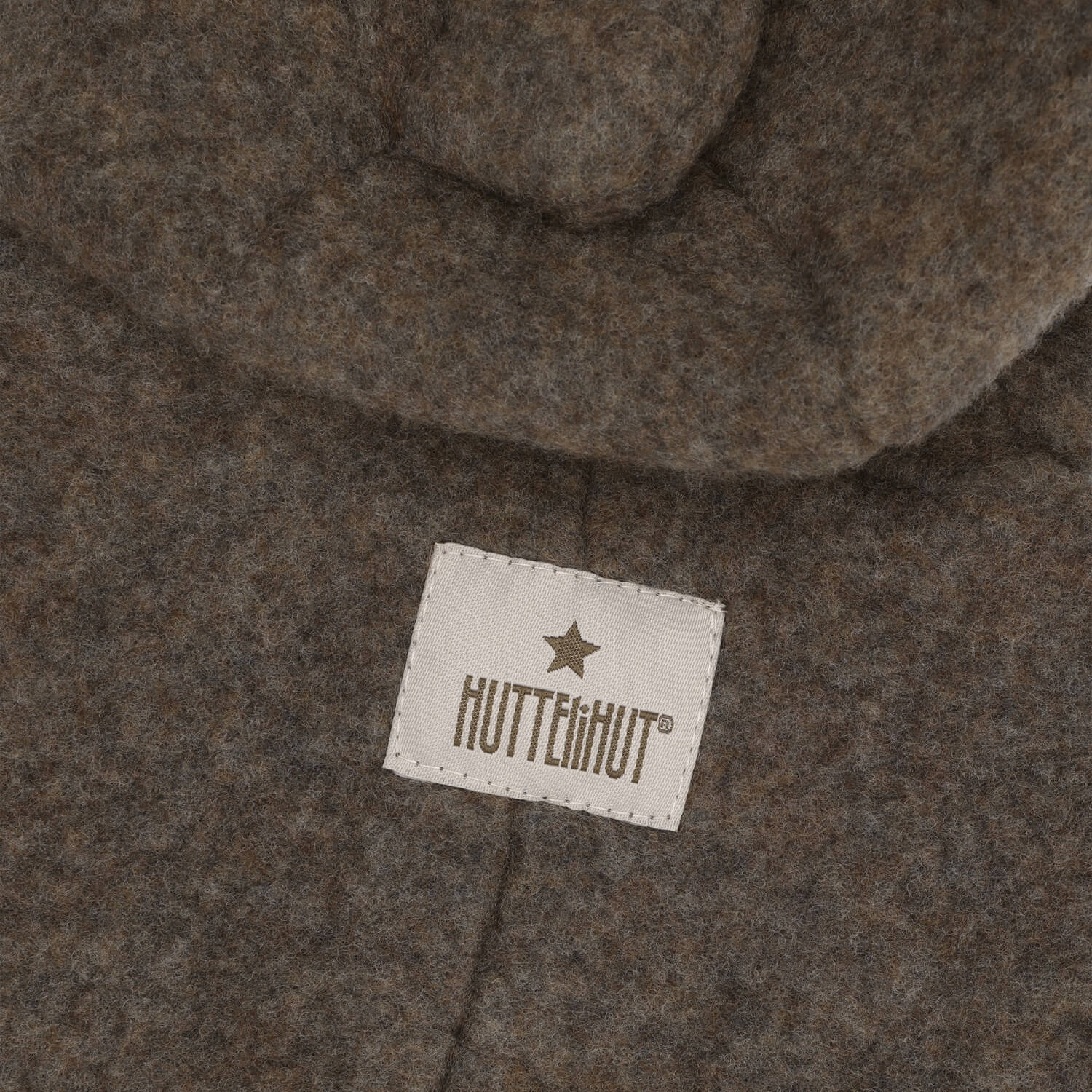 HUTTEliHUT