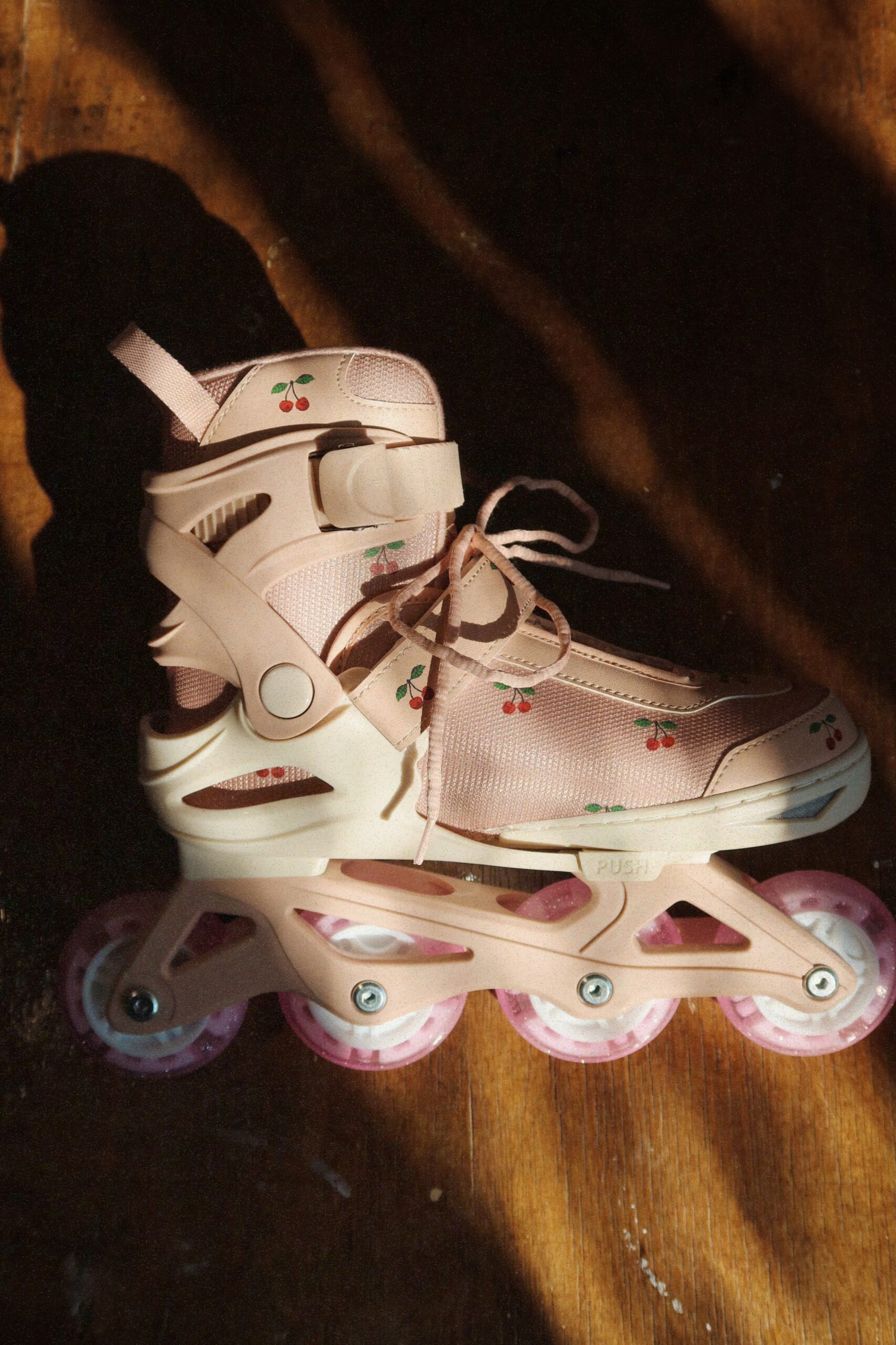 Light up Roller Skates, Cherry - Konges Sløjd