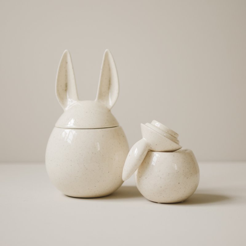Eating Rabbit Small, Vanilla - DBKD