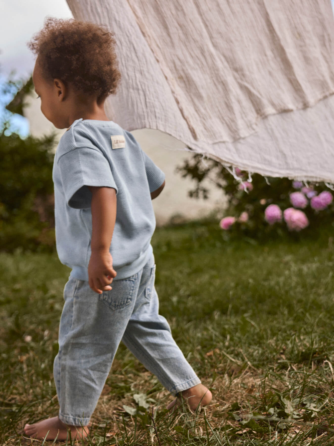 Weite Babyjeans – Denim