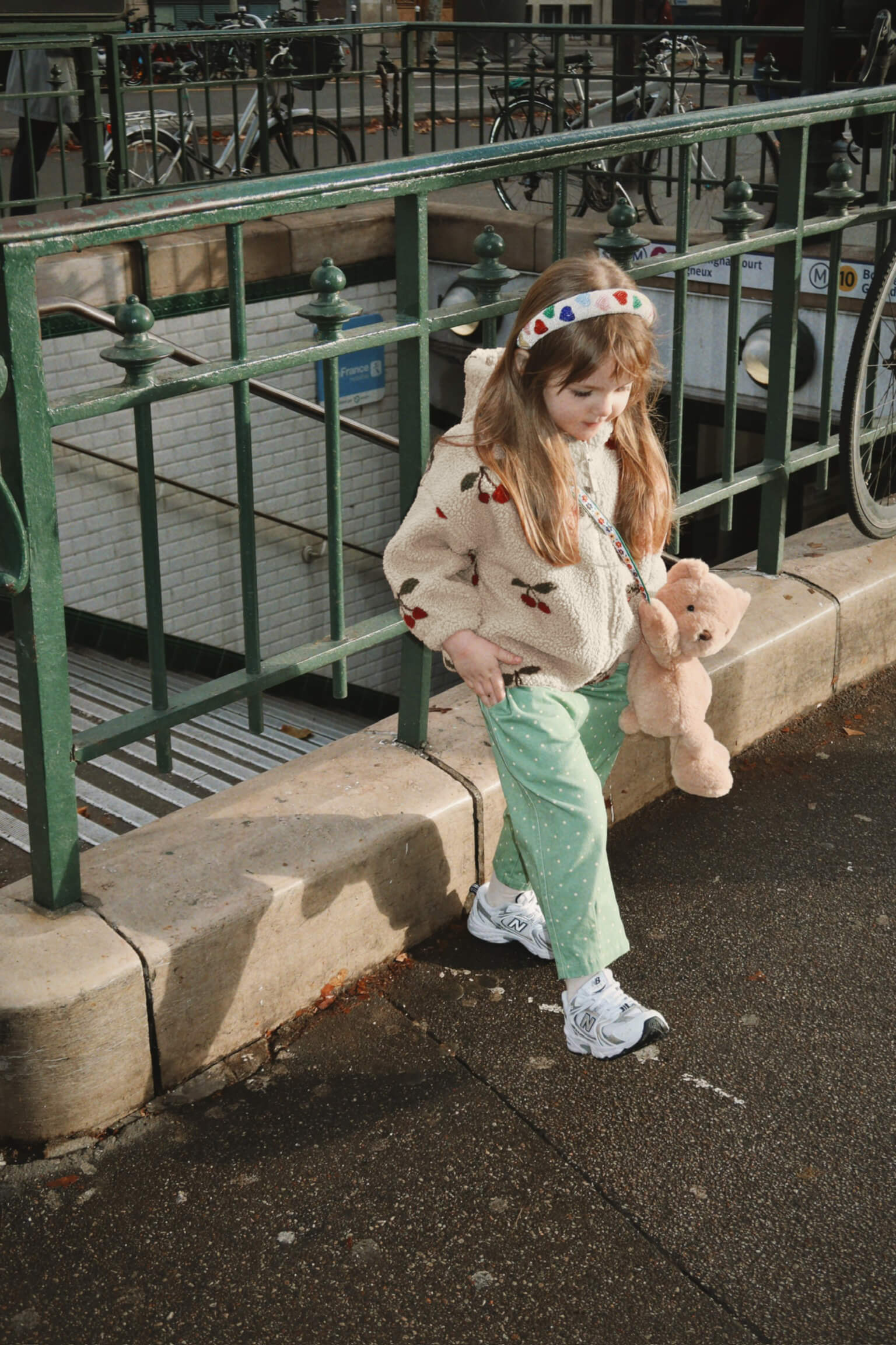 JODY TEDDY HOODIE GRS Cherry